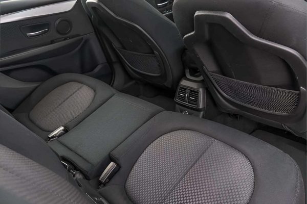 BMW 216 - Image 17