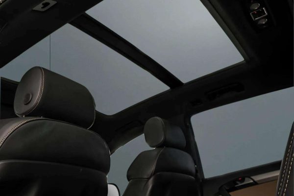 Audi Q7 - Image 30