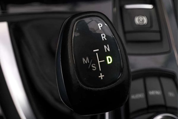 BMW 216 - Image 7