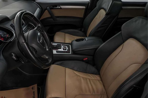 Audi Q7 - Image 13