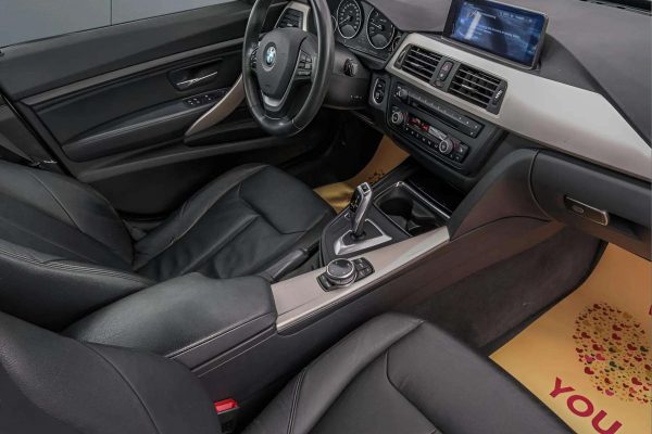 BMW 320 Gran Turismo - Image 13