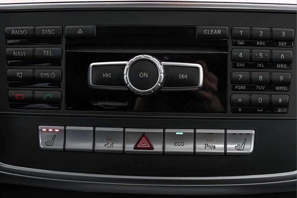 Mercedes-Benz ML250 - Image 21