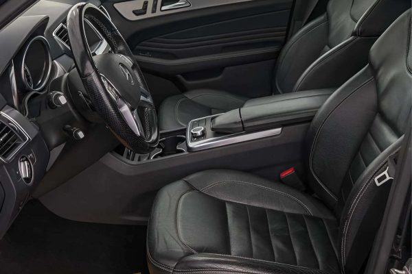 Mercedes-Benz ML250 - Image 9