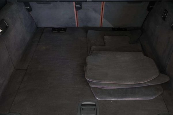 BMW 530 - Image 18