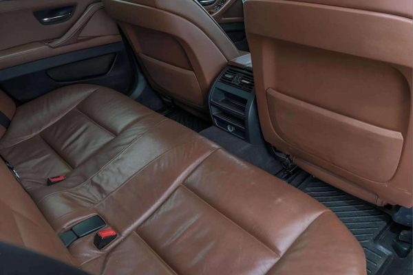 BMW 530 - Image 17
