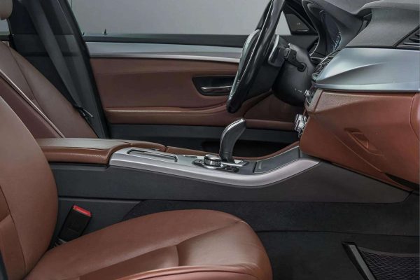 BMW 530 - Image 15