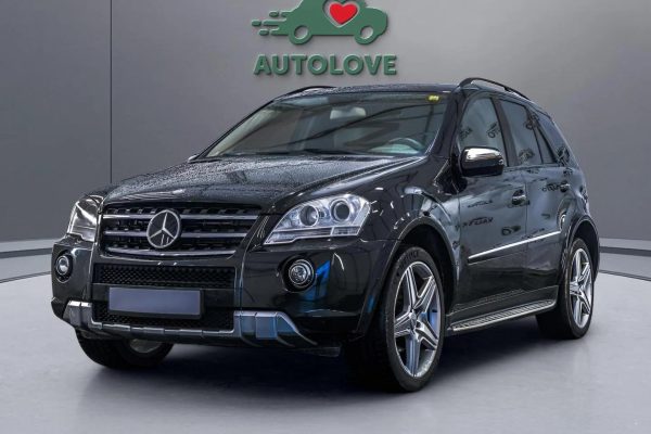 Mercedes Benz ML320