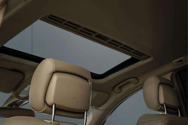 Mercedes Benz ML320 - Image 23