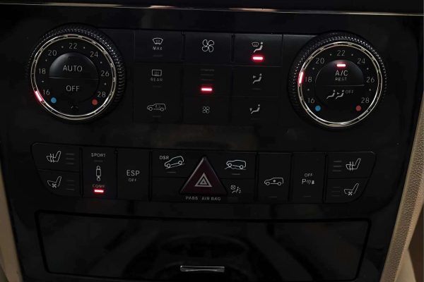 Mercedes Benz ML320 - Image 20