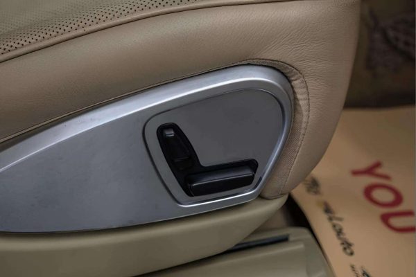 Mercedes Benz ML320 - Image 14
