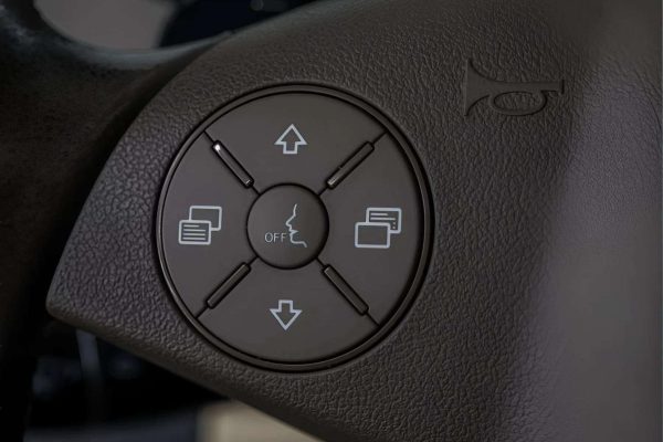 Mercedes Benz ML320 - Image 7