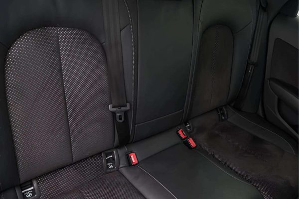 Audi A6 - Image 17
