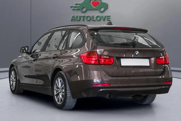 BMW 318 - Image 3
