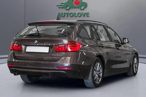 BMW 318 - Image 4