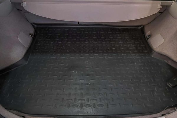 Toyota Prius - Image 12