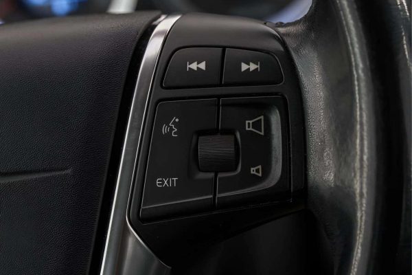 Volvo XC60 - Image 19