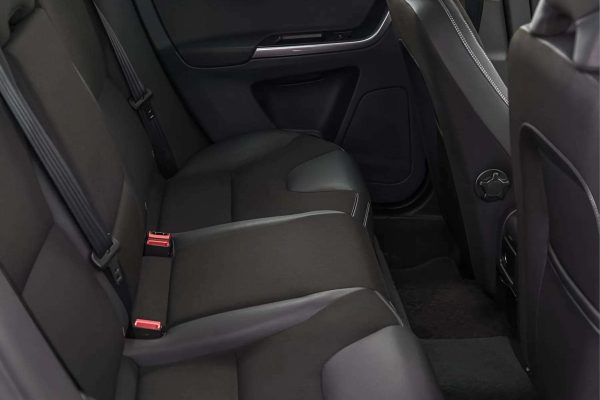 Volvo XC60 - Image 14