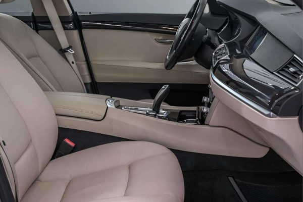 BMW 535 Gran Turismo - Image 13