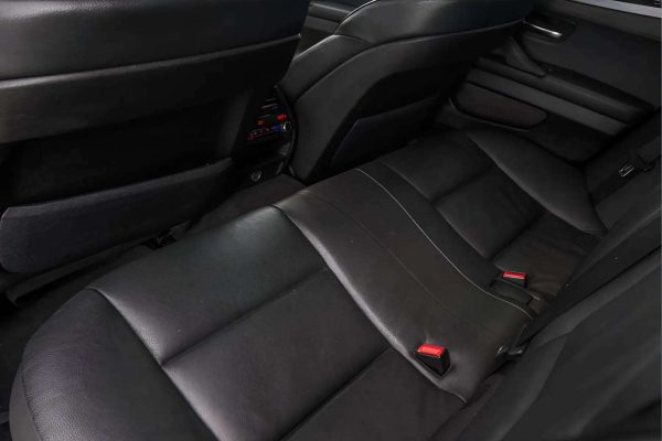 BMW 525 - Image 27
