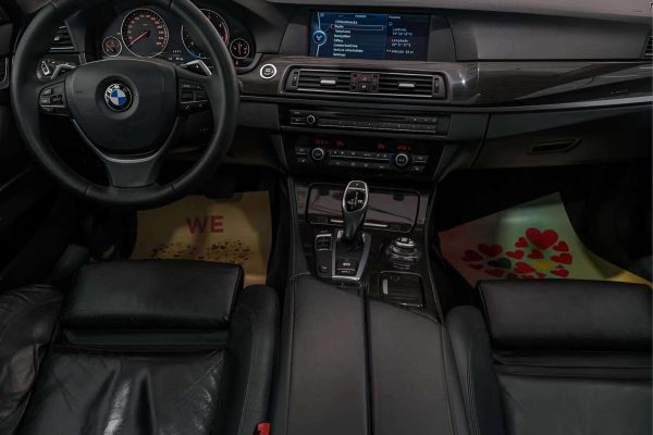 BMW 525 - Image 26