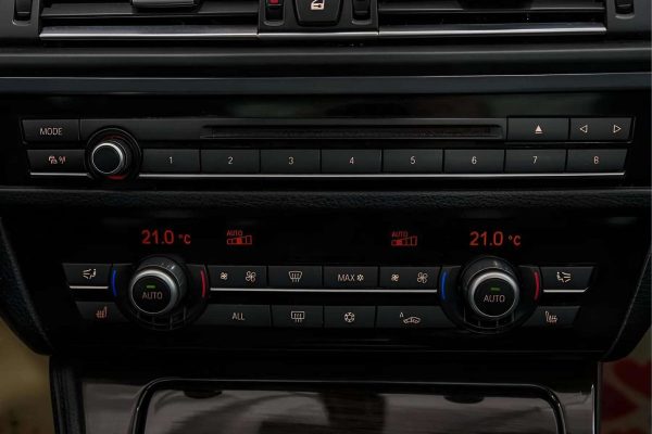 BMW 525 - Image 20
