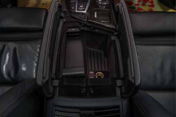 BMW 525 - Image 19