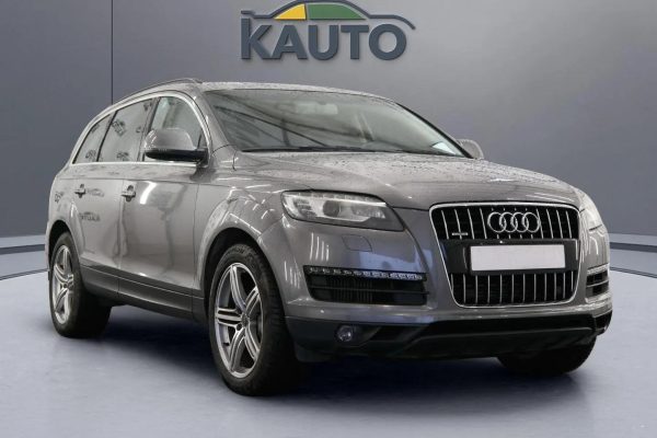 Audi Q7 - Image 2