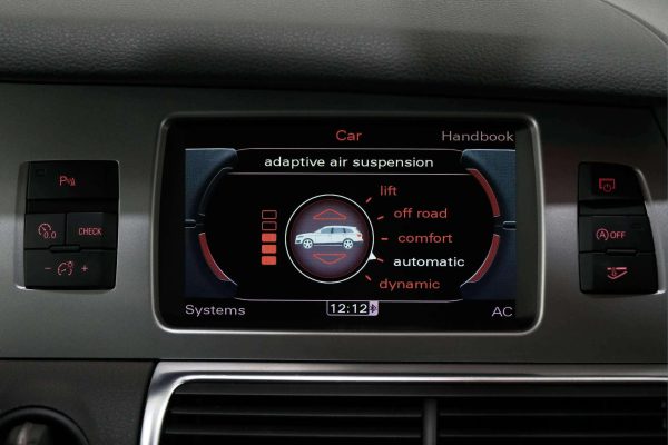 Audi Q7 - Image 22