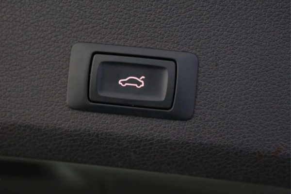 Audi Q7 - Image 18