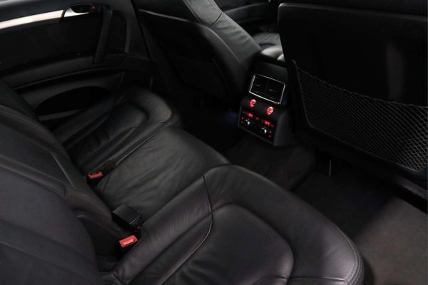 Audi Q7 - Image 17