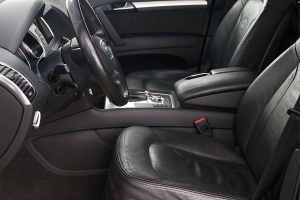 Audi Q7 - Image 11