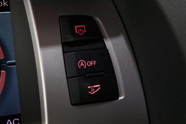 Audi Q7 - Image 8