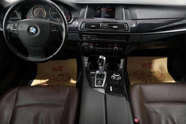 BMW 520 - Image 25
