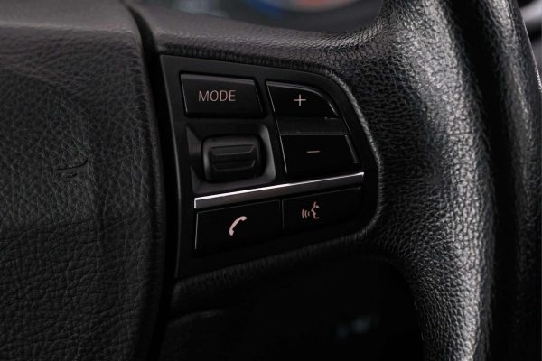 BMW 520 - Image 24