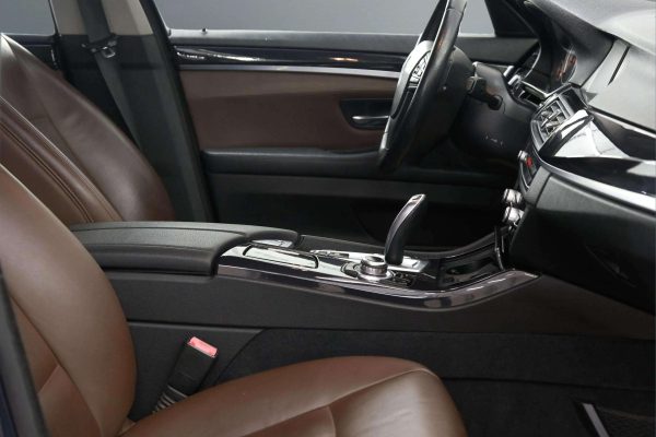 BMW 520 - Image 13