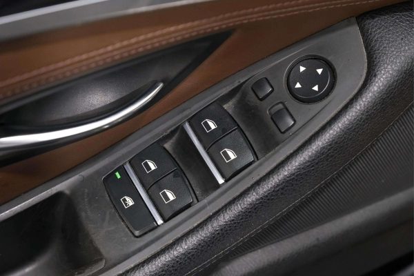 BMW 520 - Image 11