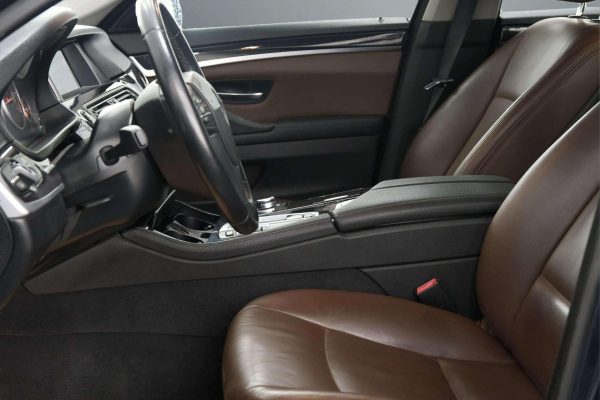 BMW 520 - Image 9