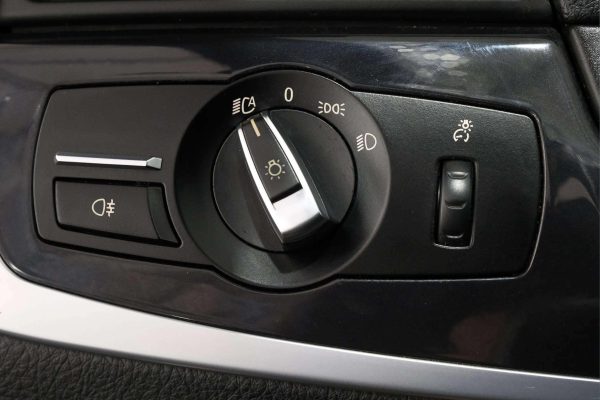 BMW 520 - Image 8