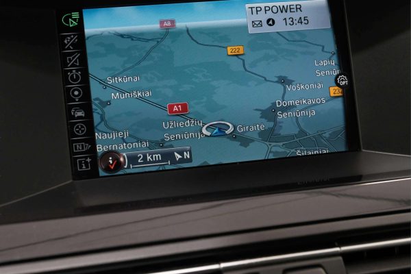 BMW 520 - Image 6