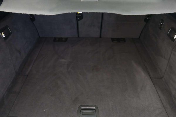 BMW 520 - Image 18