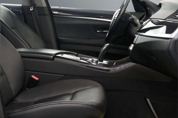BMW 520 - Image 13