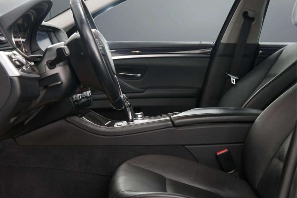BMW 520 - Image 10