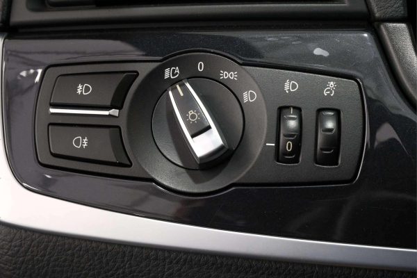 BMW 520 - Image 8