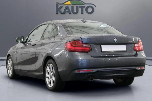 BMW 220 - Image 3