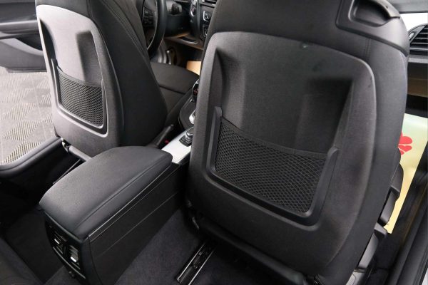 BMW 220 - Image 22