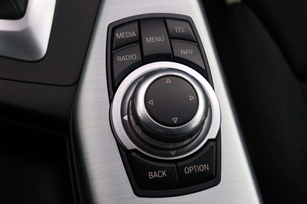 BMW 220 - Image 10