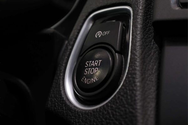 BMW 220 - Image 5