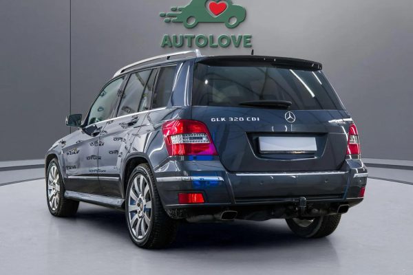 Mercedes-Benz GLK320 - Image 3