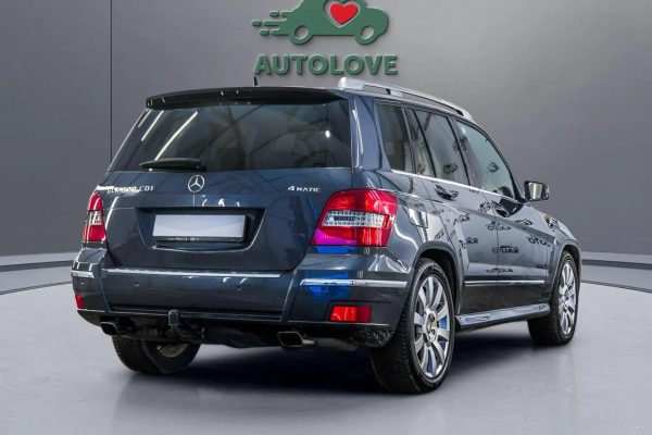 Mercedes-Benz GLK320 - Image 4