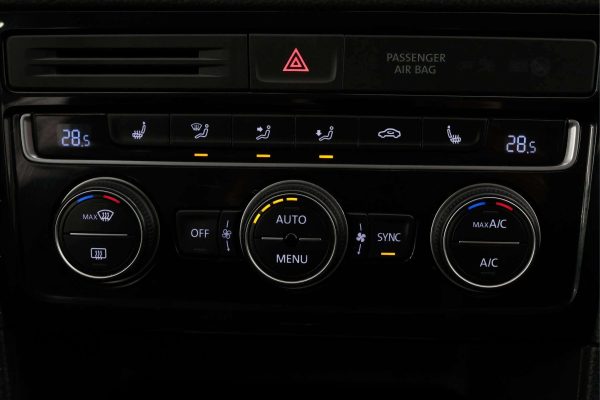 Volkswagen Golf Sportsvan - Image 23